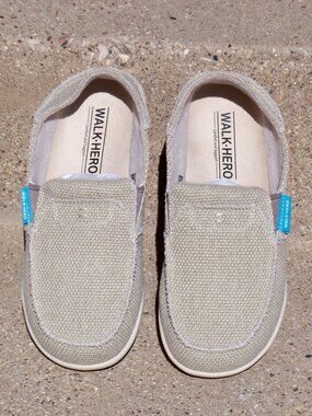 Walk Hero Women's Tan Canvas Loafers, Size 7 Wide, New
